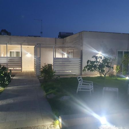Sea Beach Home Torre Lapillo Exterior photo