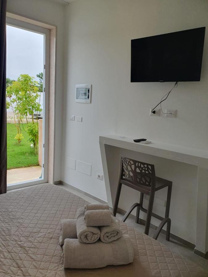 Sea Beach Home Torre Lapillo Exterior photo