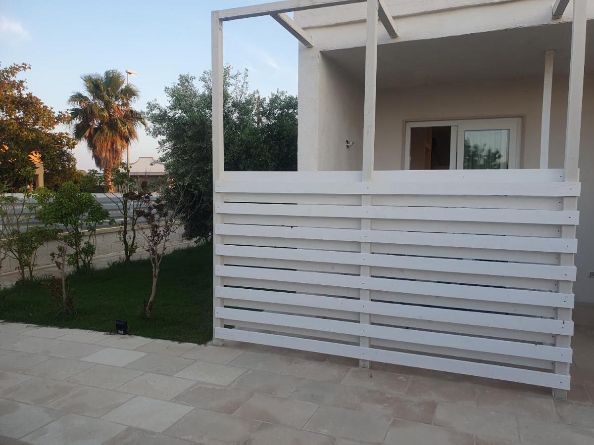 Sea Beach Home Torre Lapillo Exterior photo